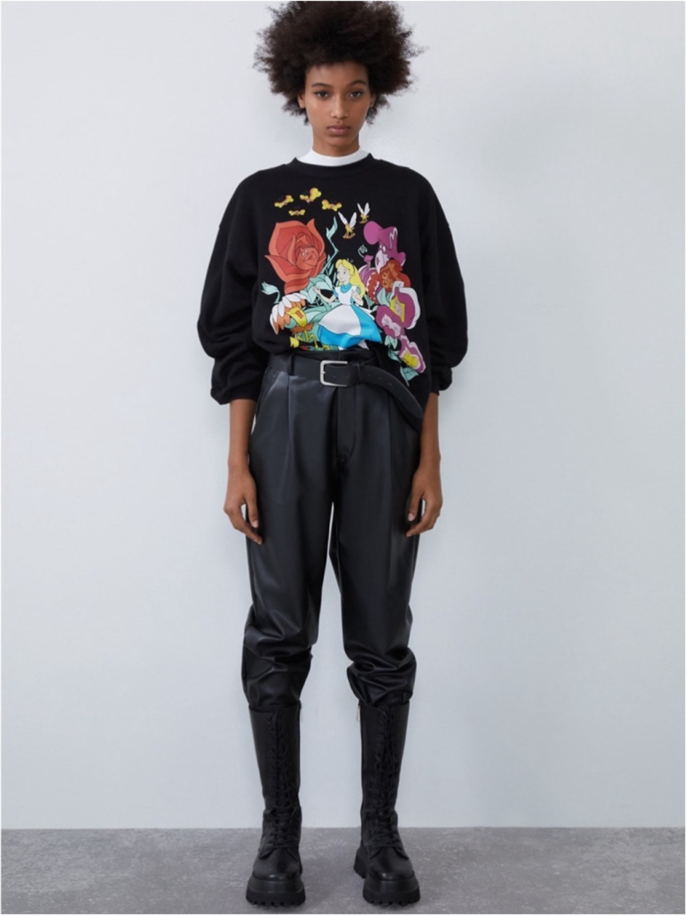 Zara x Disney Alice in Wonderland Talking Flowers Graphic Sweatshirt Size L - Picture 5 of 12